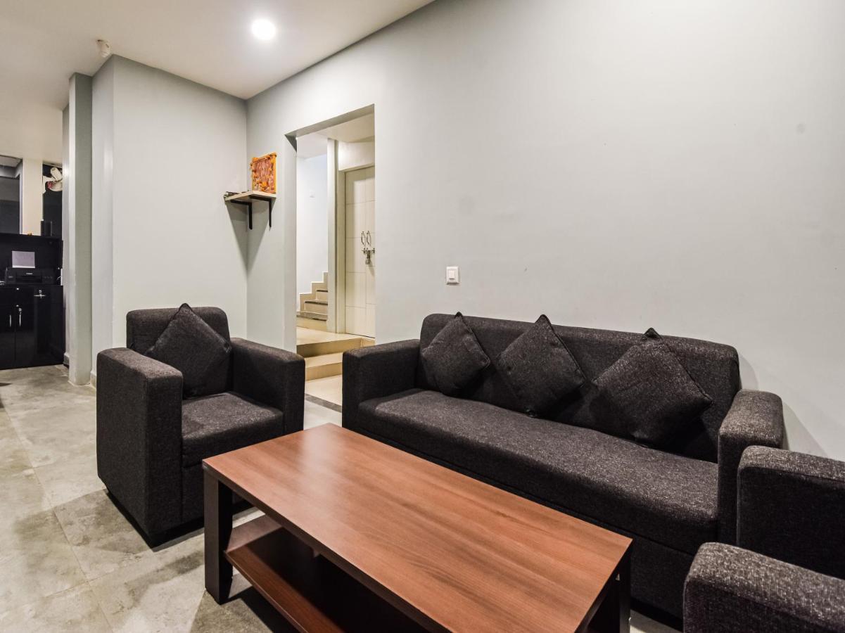 Oyo Townhouse 498 Hotel Western Нагпур Екстериор снимка